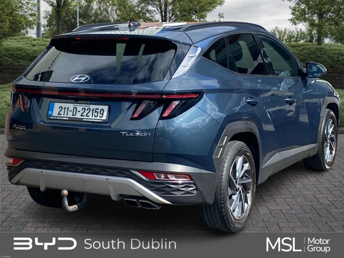 Hyundai Tucson 2WD Executive Plus - Image 3