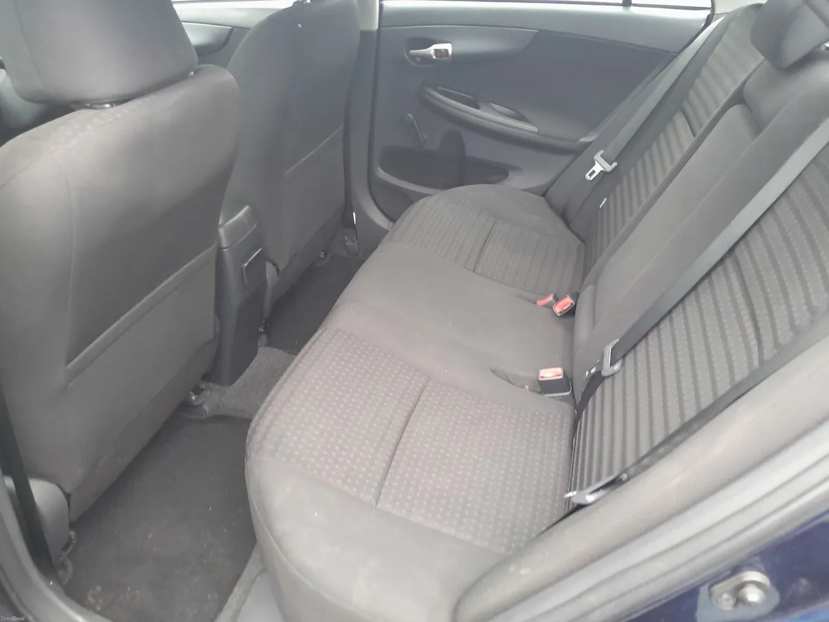 2011 Toyota Corolla 1,3  nct  05/27 tax 12/26 - Image 2