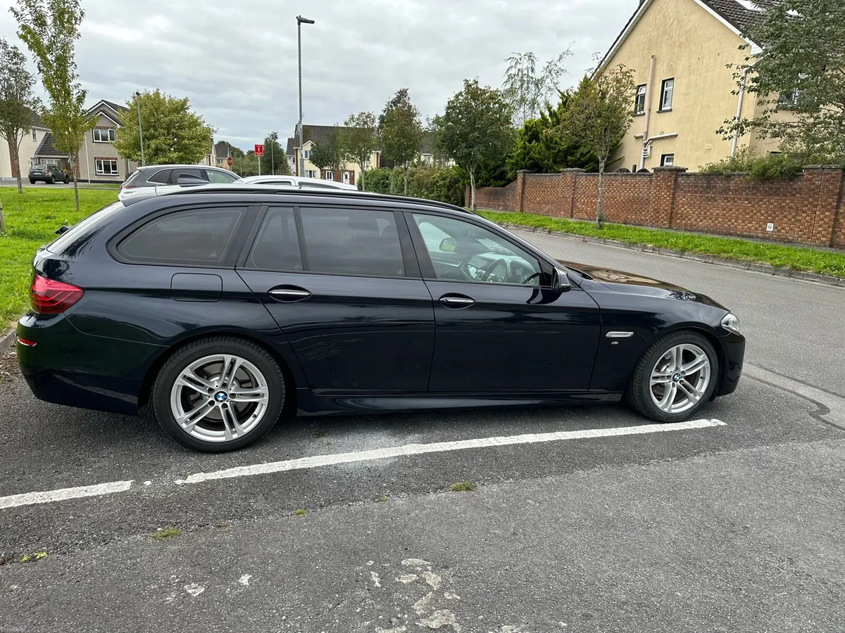 BMW 5 Series M Sport Touring - Image 4
