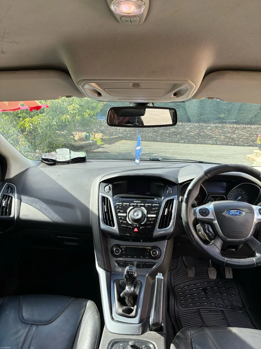 Ford focus titanium 1.6 - Image 6