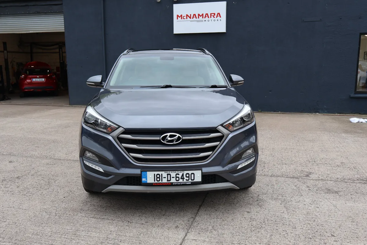 Hyundai Tucson Executive Premium Exceptional! - Image 3
