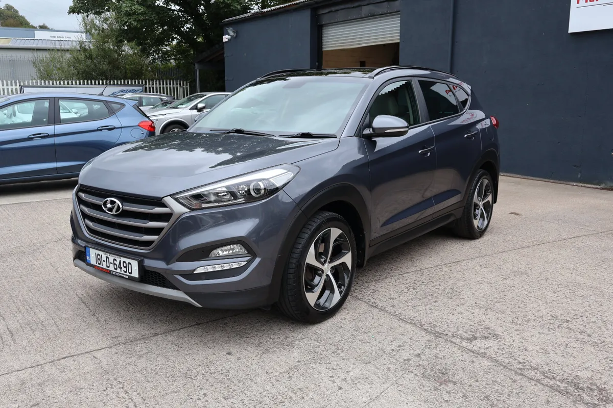 Hyundai Tucson Executive Premium Exceptional! - Image 4