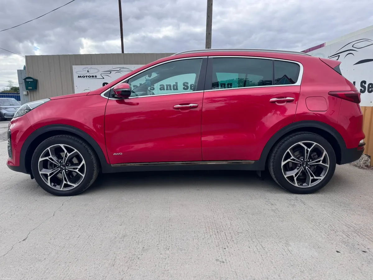 182 Kia Sportage 1.6L GT Line Auto 4WD  Low Miles - Image 2