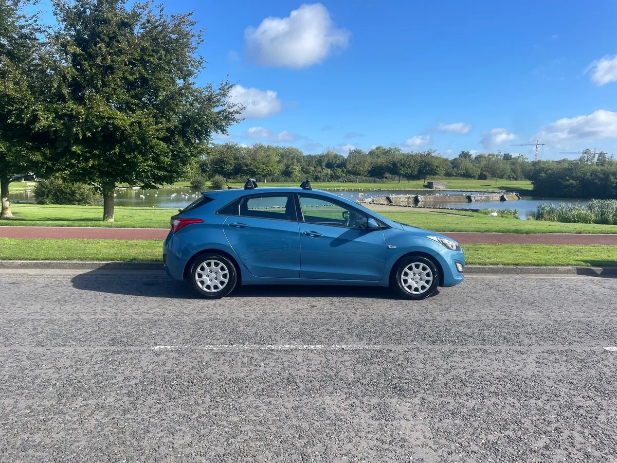 HYUNDAI I30 1.4 FRESH NCT 9/27 TAX 1/27 - Image 1