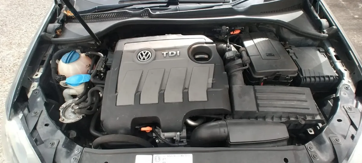 Golf 2012, 1.6TDI, Manual, € 1,999, NCT & TAX - Image 5