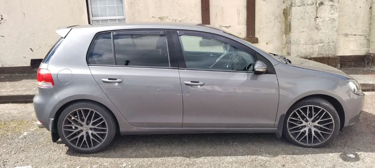 Golf 2012, 1.6TDI, Manual, € 1,999, NCT & TAX - Image 2