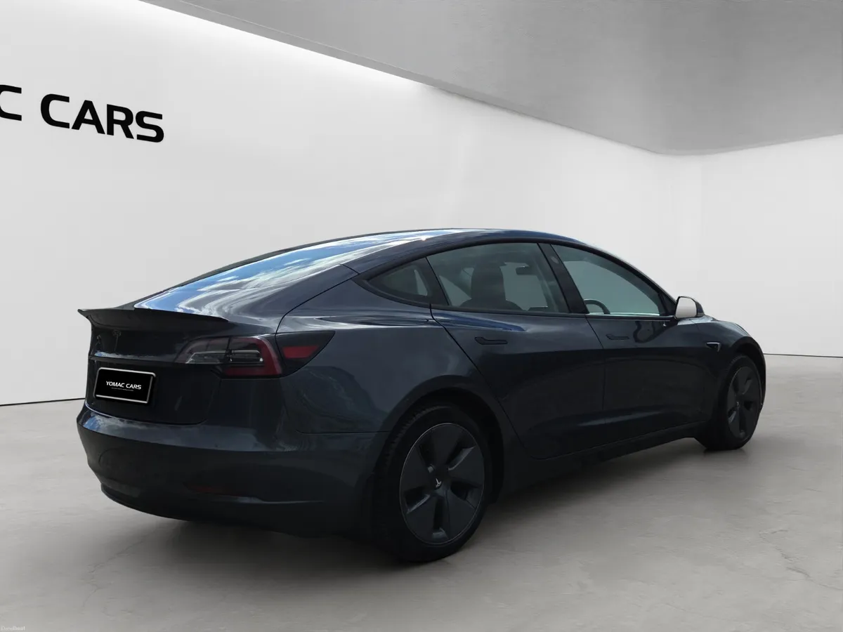 TESLA MODEL 3 STANDARD RANGE + - Image 3