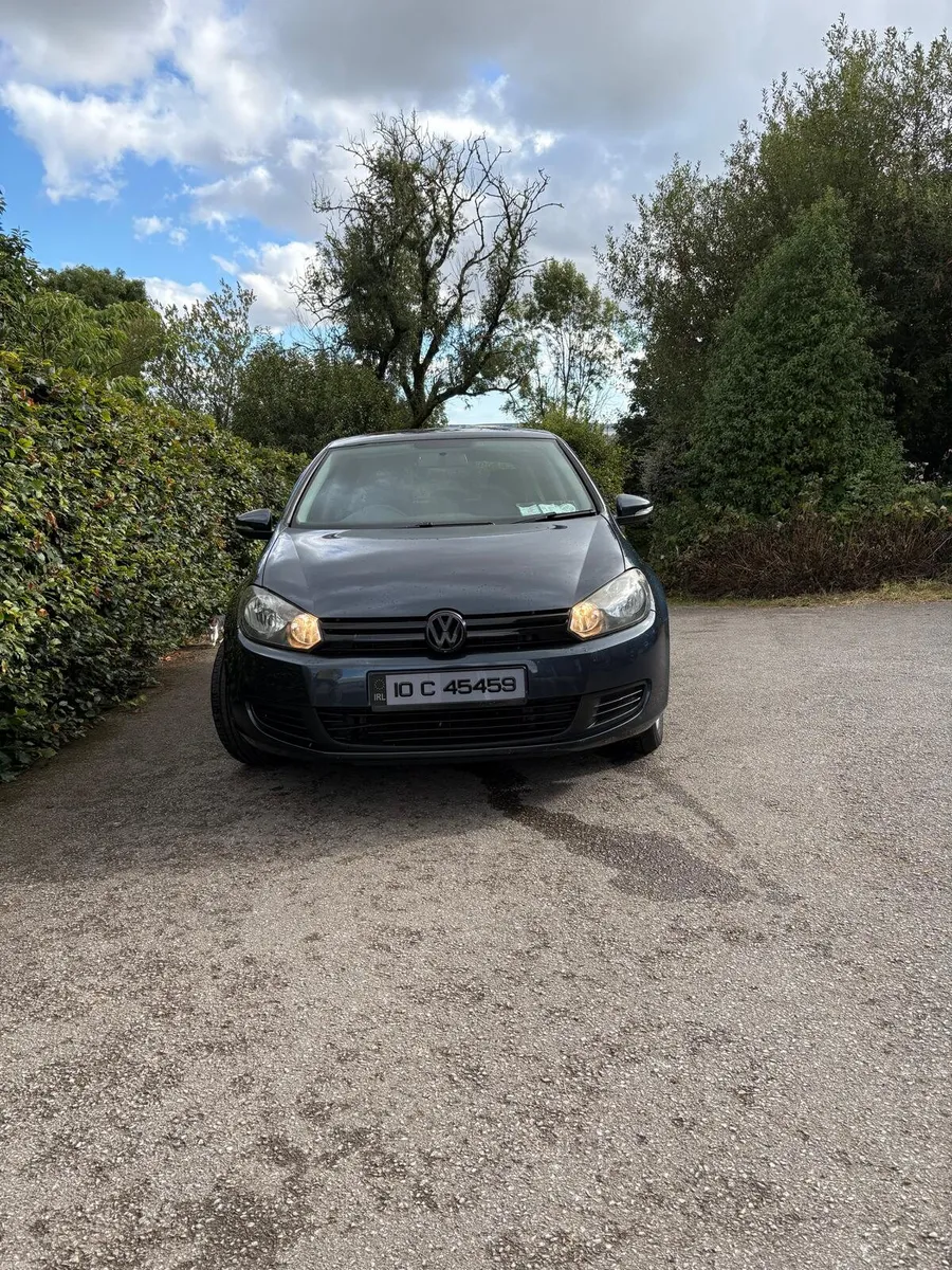 Volkswagen Golf - Image 1