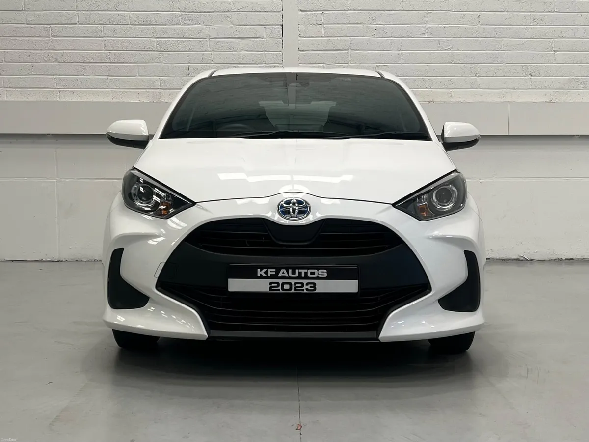 Toyota Yaris Luna 1.5 Petrol Hybrid 116Bhp Auto - Image 2