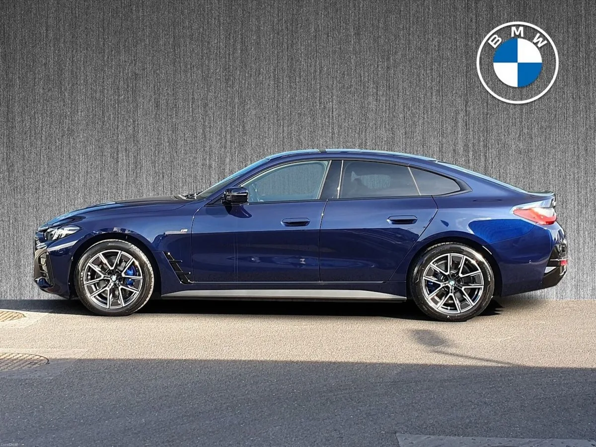 BMW i4 eDrive35 M Sport - Image 3