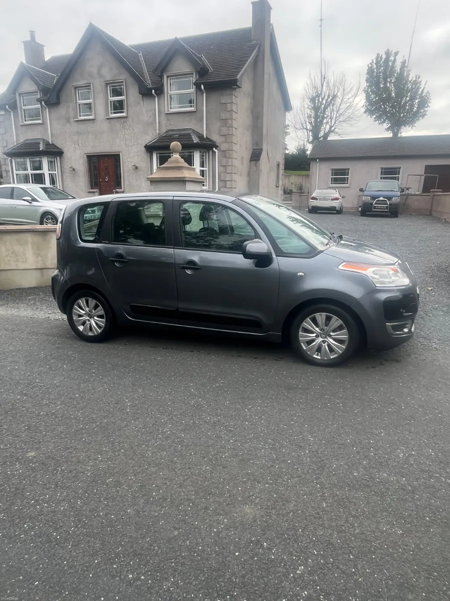 Citroen C3 Picasso 2010 - Image 2