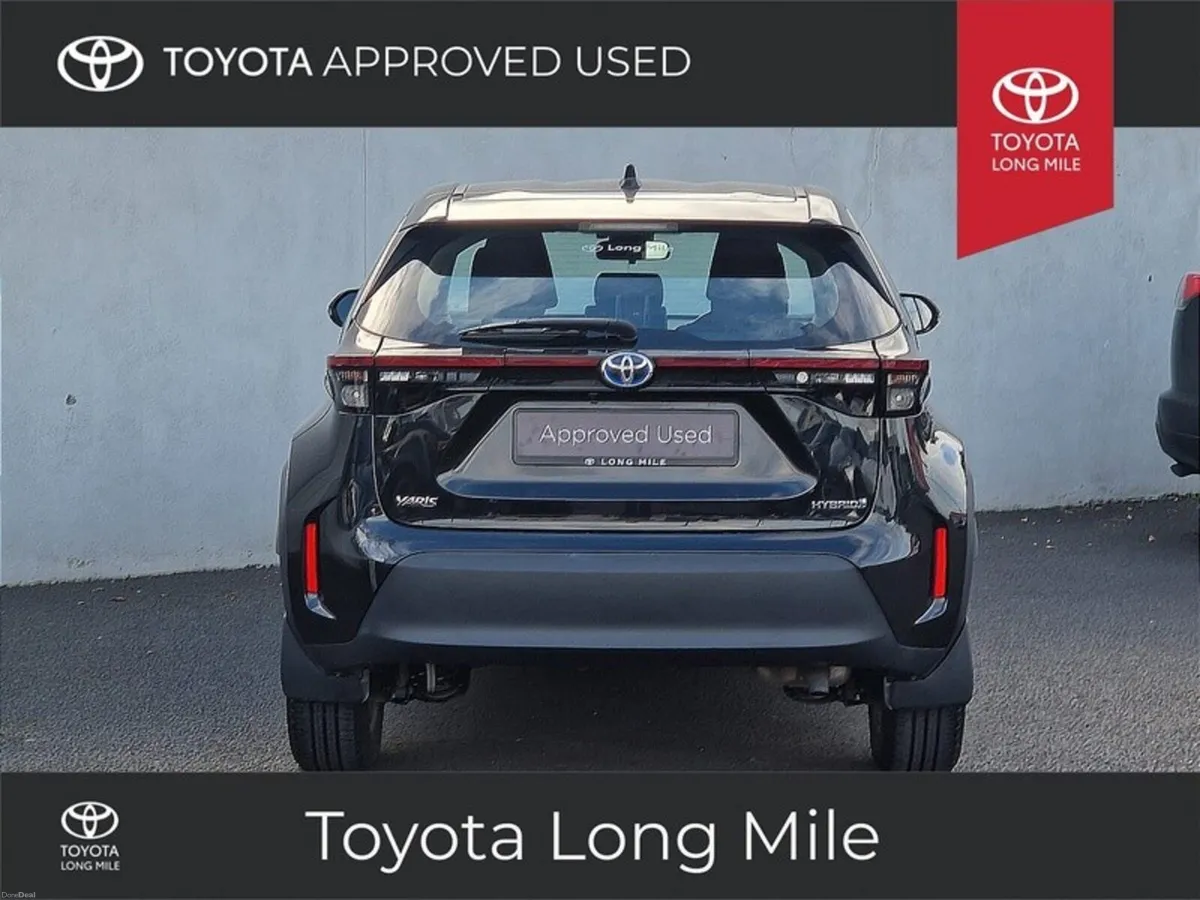 Toyota Yaris Cross 1.5 Hybrid Luna 5dr - Image 4