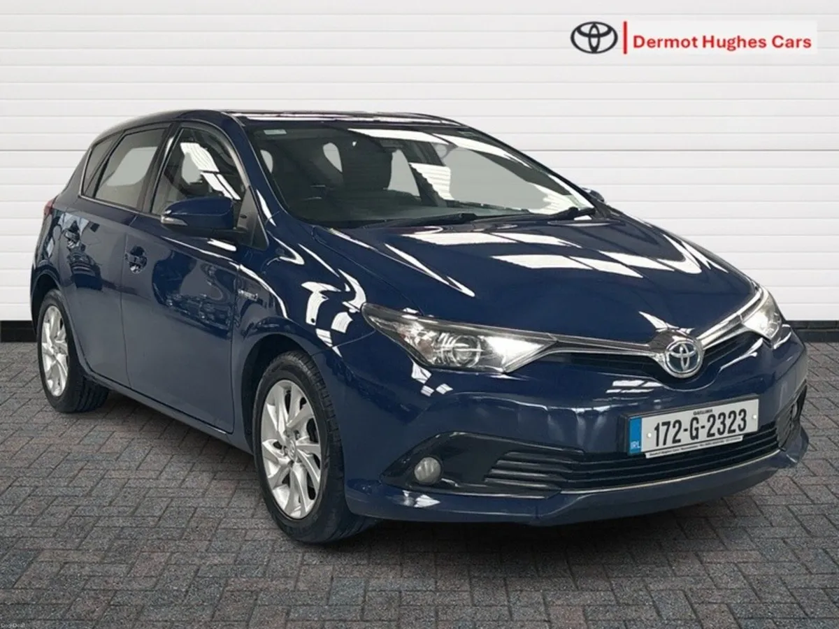 Toyota Auris 1.8 VVT-I HSD TSS BUSINESS EDITION 5D - Image 1