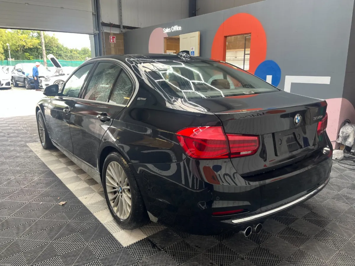 BMW 3-Series 2017 BMW 3 330e LUXURY 2.0 AUTOMATIC - Image 5