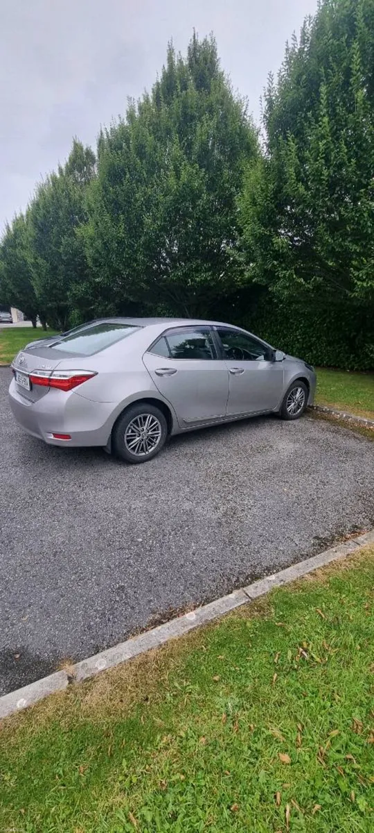 Toyota Corolla Luna Sport - Image 1