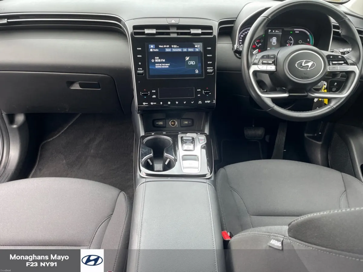 Hyundai Tucson COMFORT PLUS 1.6 PETROL HYBRID HEV - Image 2