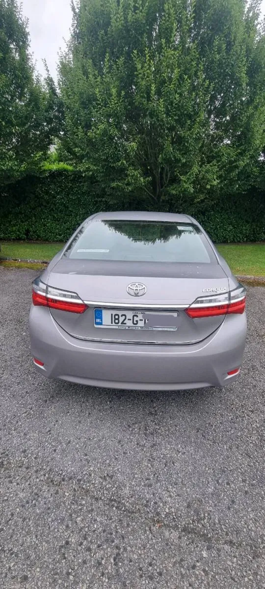 Toyota Corolla Luna Sport - Image 3
