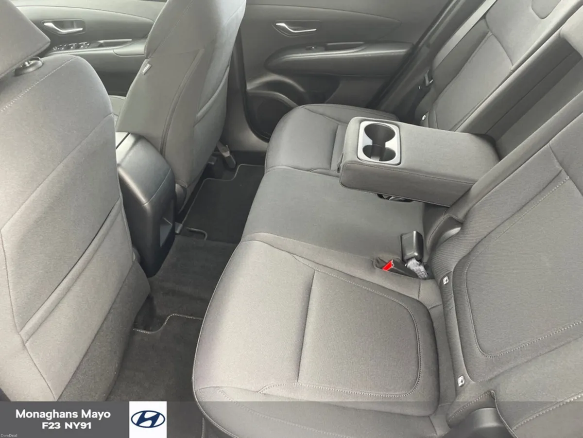 Hyundai Tucson COMFORT PLUS 1.6 DIESEL 5DR - Image 6