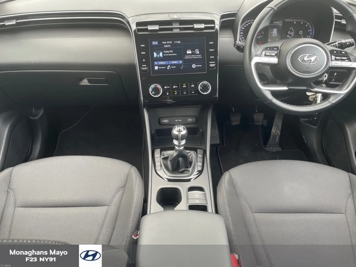 Hyundai Tucson COMFORT PLUS 1.6 DIESEL 5DR - Image 2