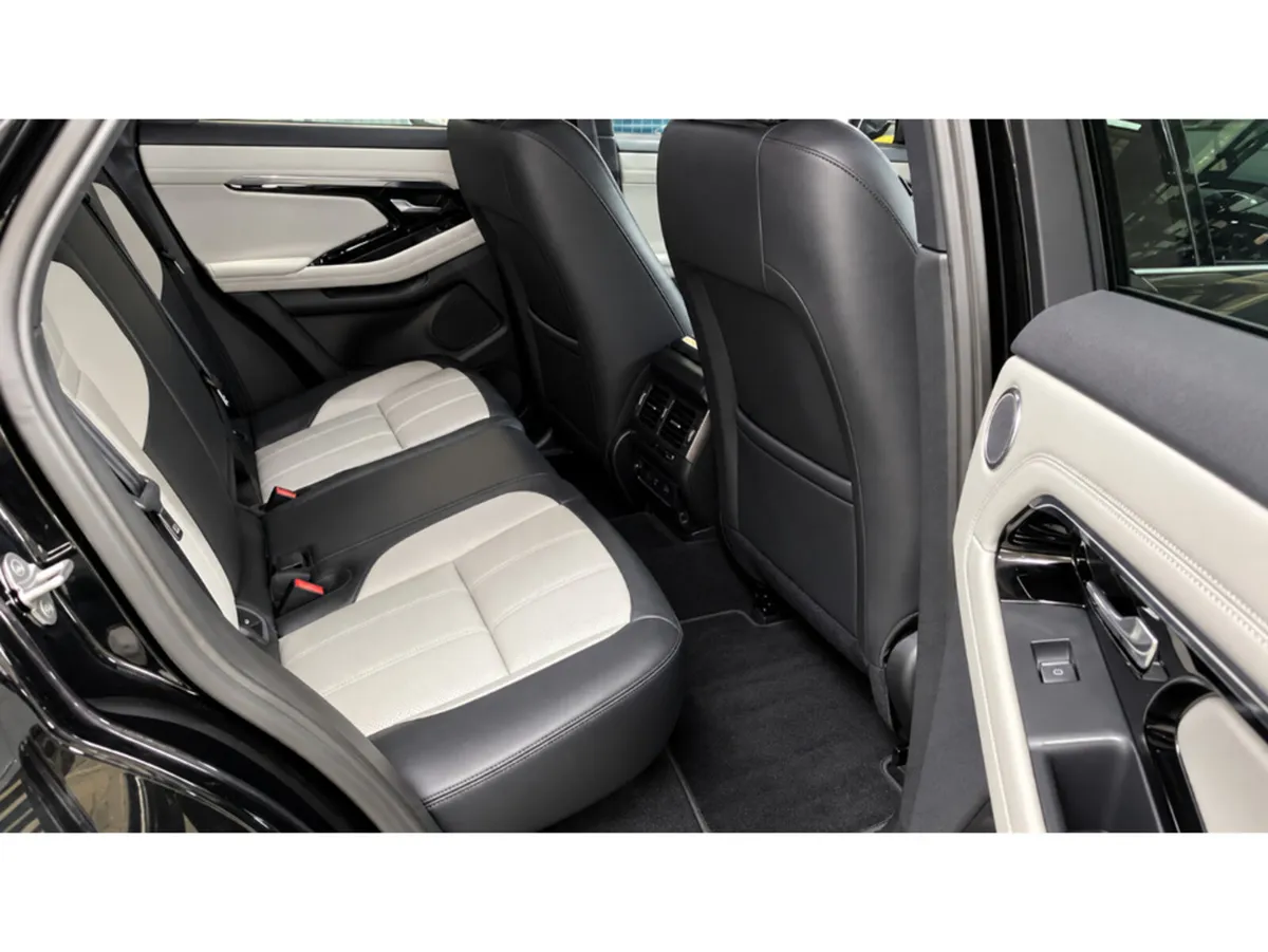 Land Rover Range Rover Evoque (222) P300E R-DYNAMI - Image 5