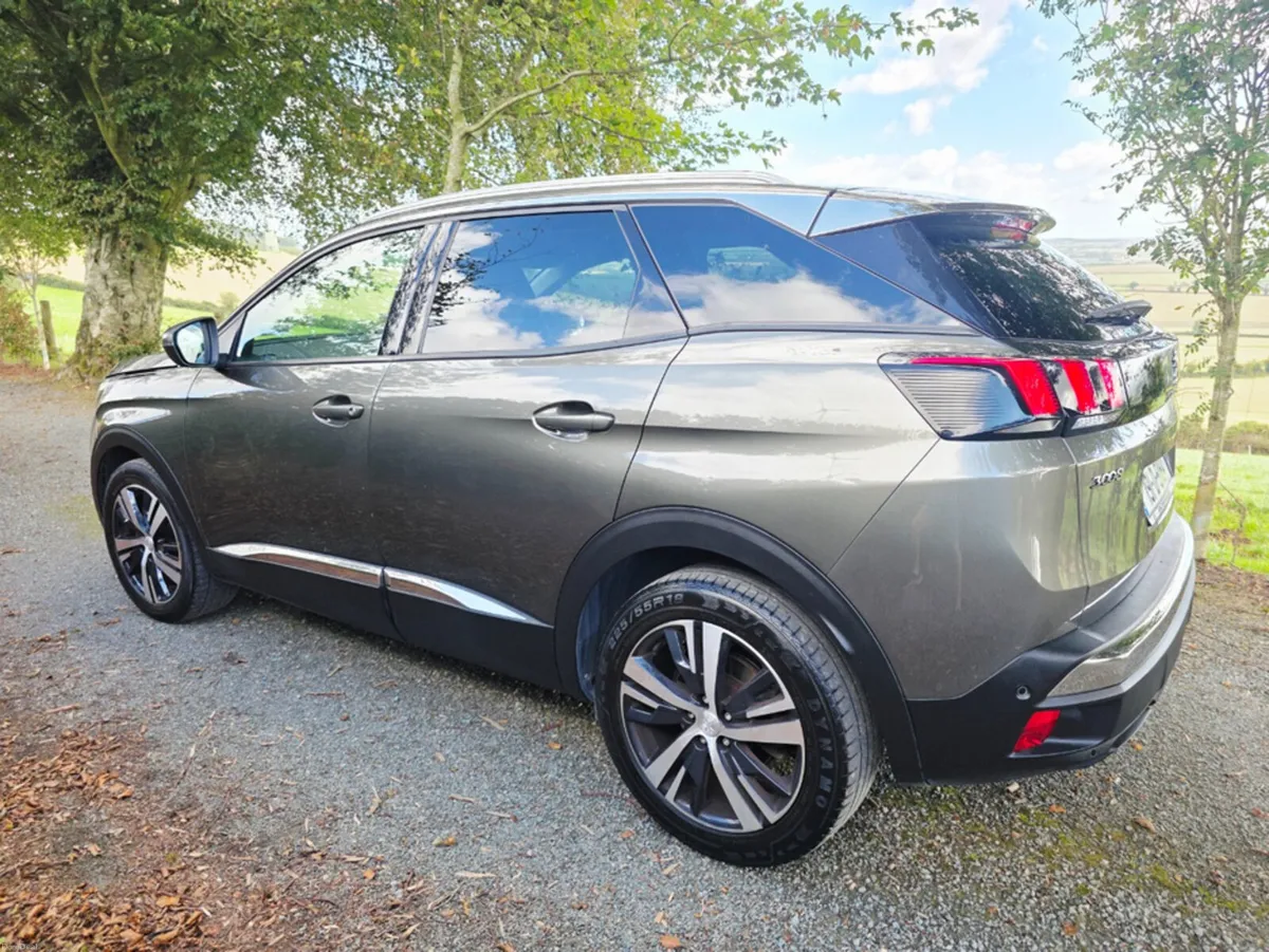 Peugeot 3008 1.5 BLUEHDI ALLURE 130BHP 5DR - Image 3