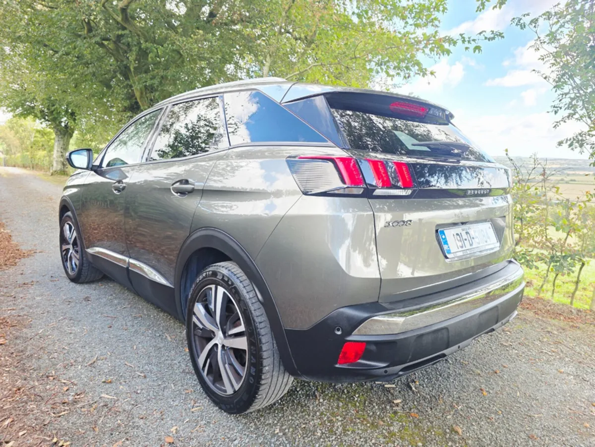 Peugeot 3008 1.5 BLUEHDI ALLURE 130BHP 5DR - Image 5