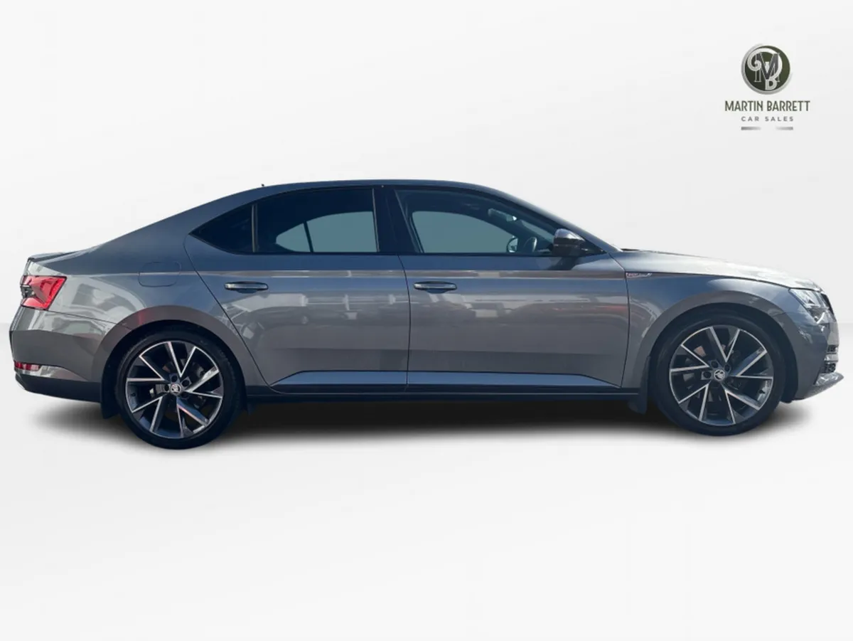 Skoda Superb SPORT 2.0 TDI 150HP DSG 5DR AUTO - Image 4
