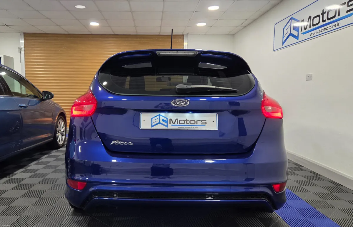 172 Ford Focus ST Line Diesel- FINANCE AVAILABLE - Image 6
