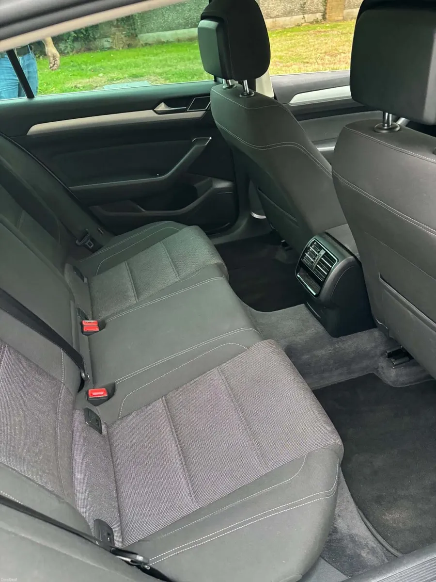volkswagen Passat 1.6TDI NCT 02/28 tax 10/26low KM - Image 5