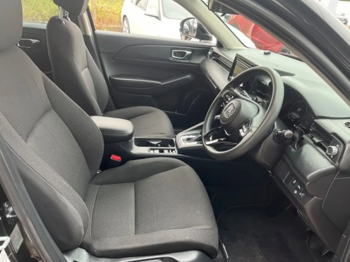 Honda Vezel Hybrid - Image 5