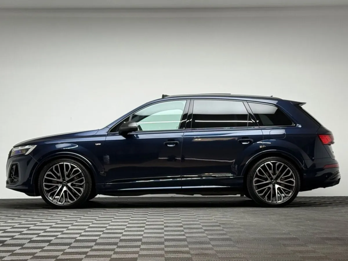 Audi Q7 VORSPRUNG 55 TFSI E QUATTRO - Image 4