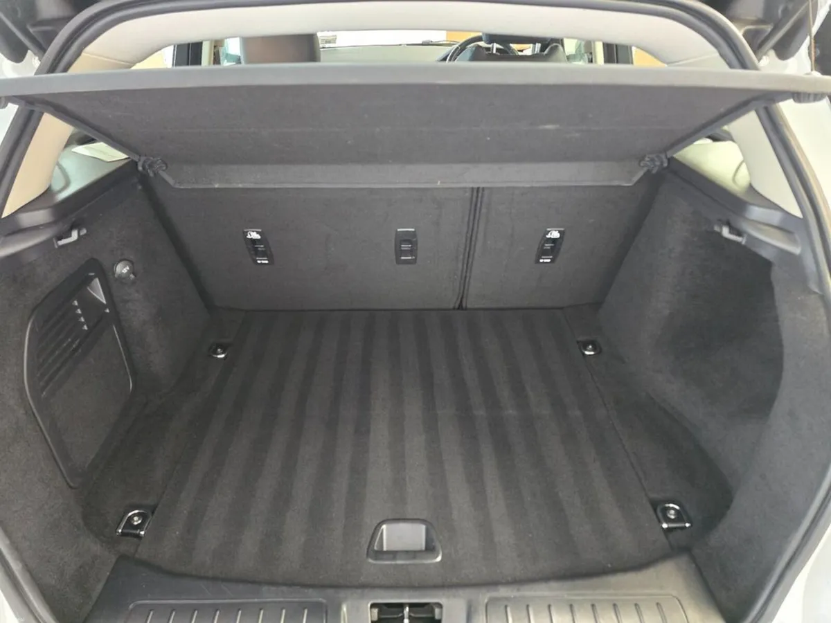 Land Rover Range Rover Evoque SE TD4 SE 180PS 5DR - Image 6