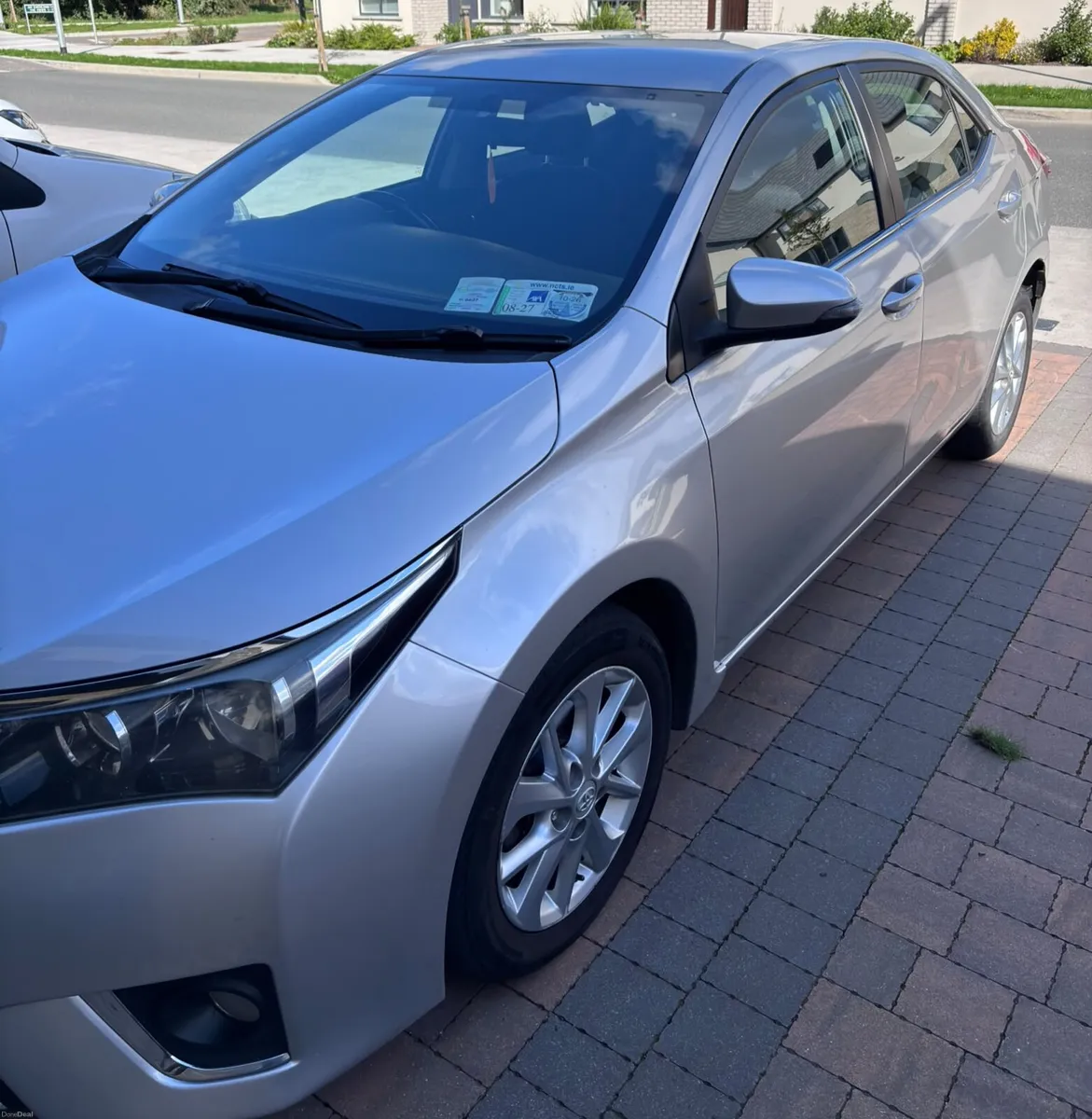 Car - Image 2