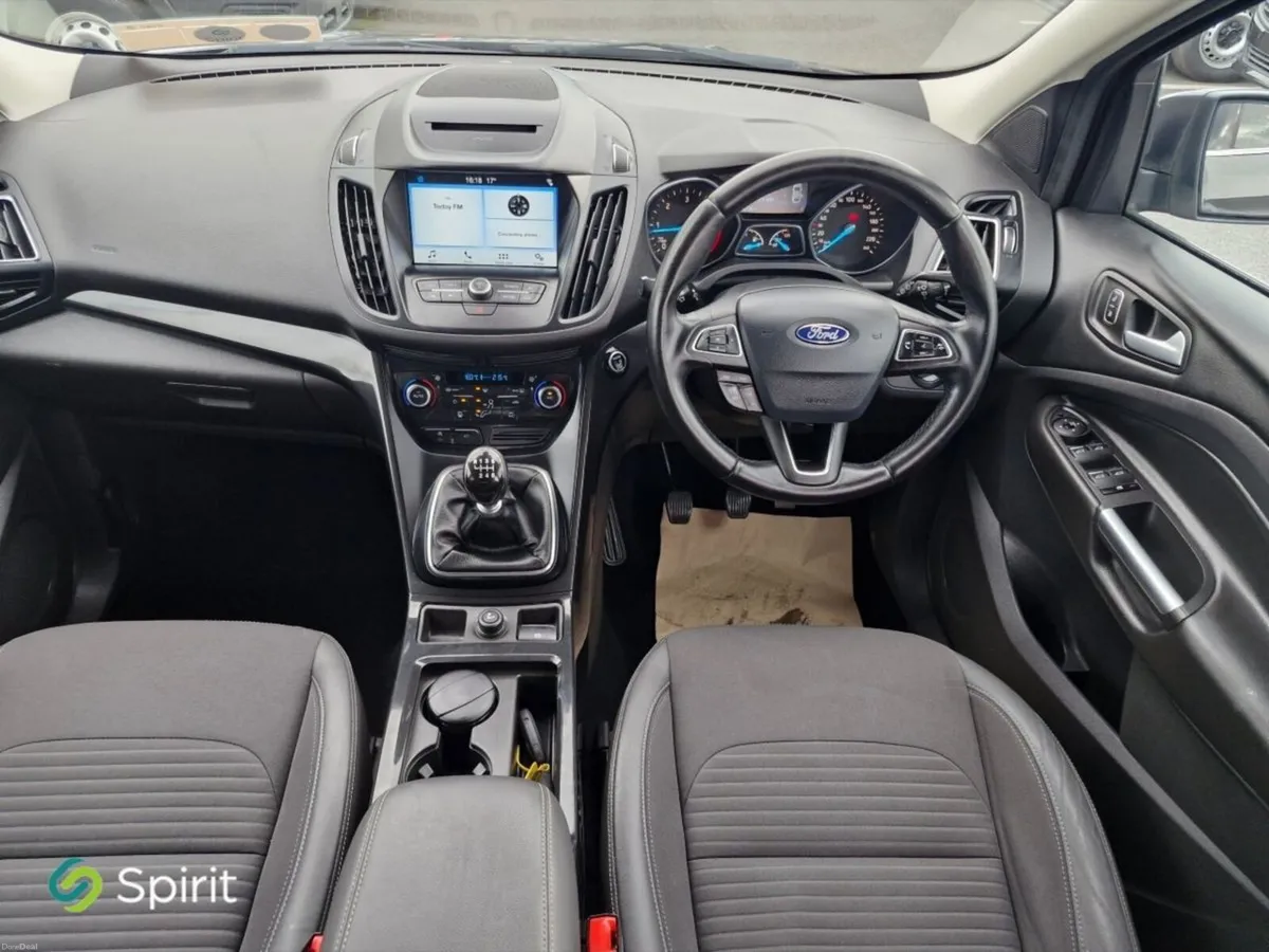 Ford Kuga TITANIUM1.5 Commercial 4 Seats - Image 4