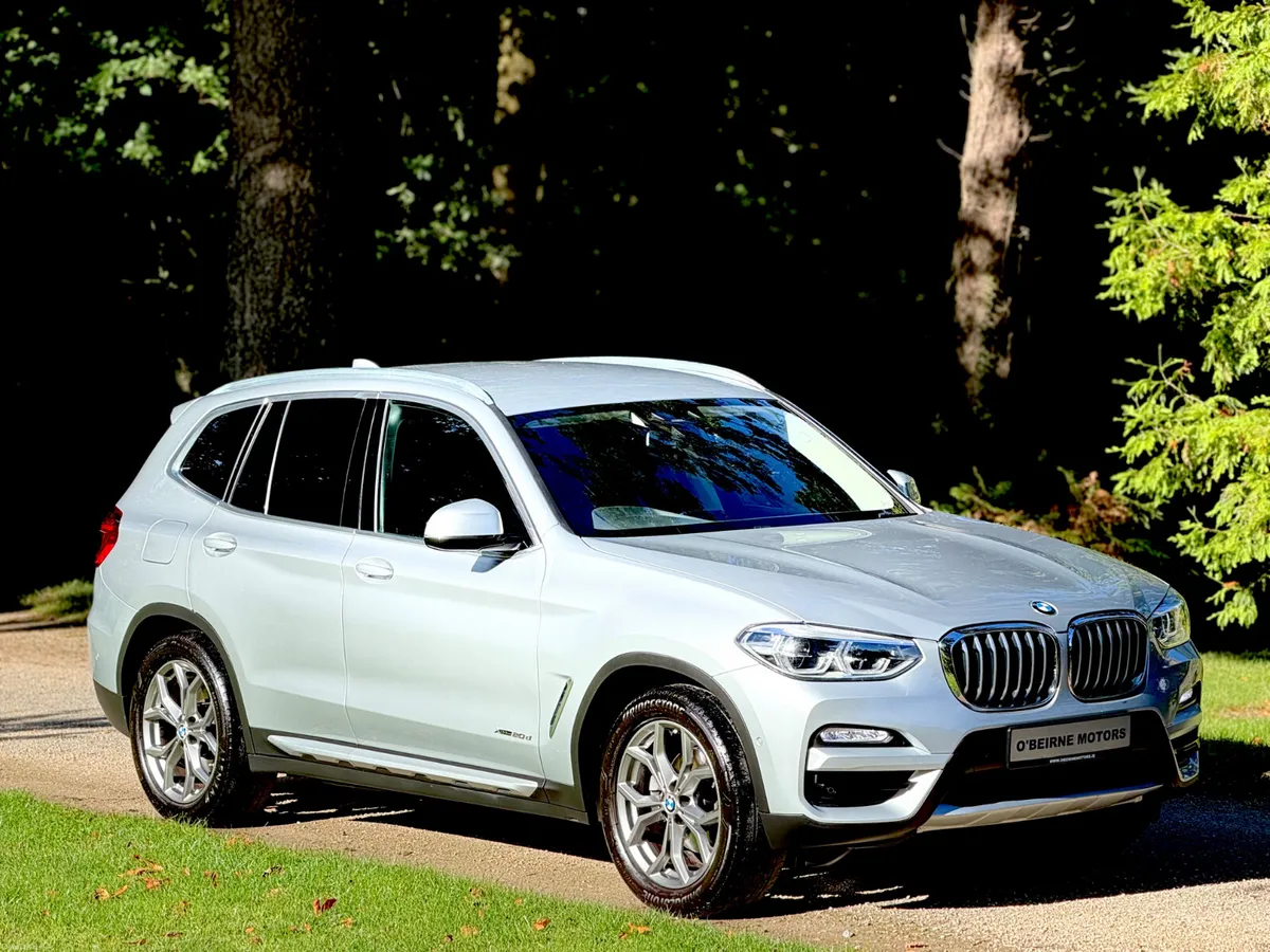 G01 X3 20D X-DRIVE X-LINE * COMFORT PACK * - Image 3