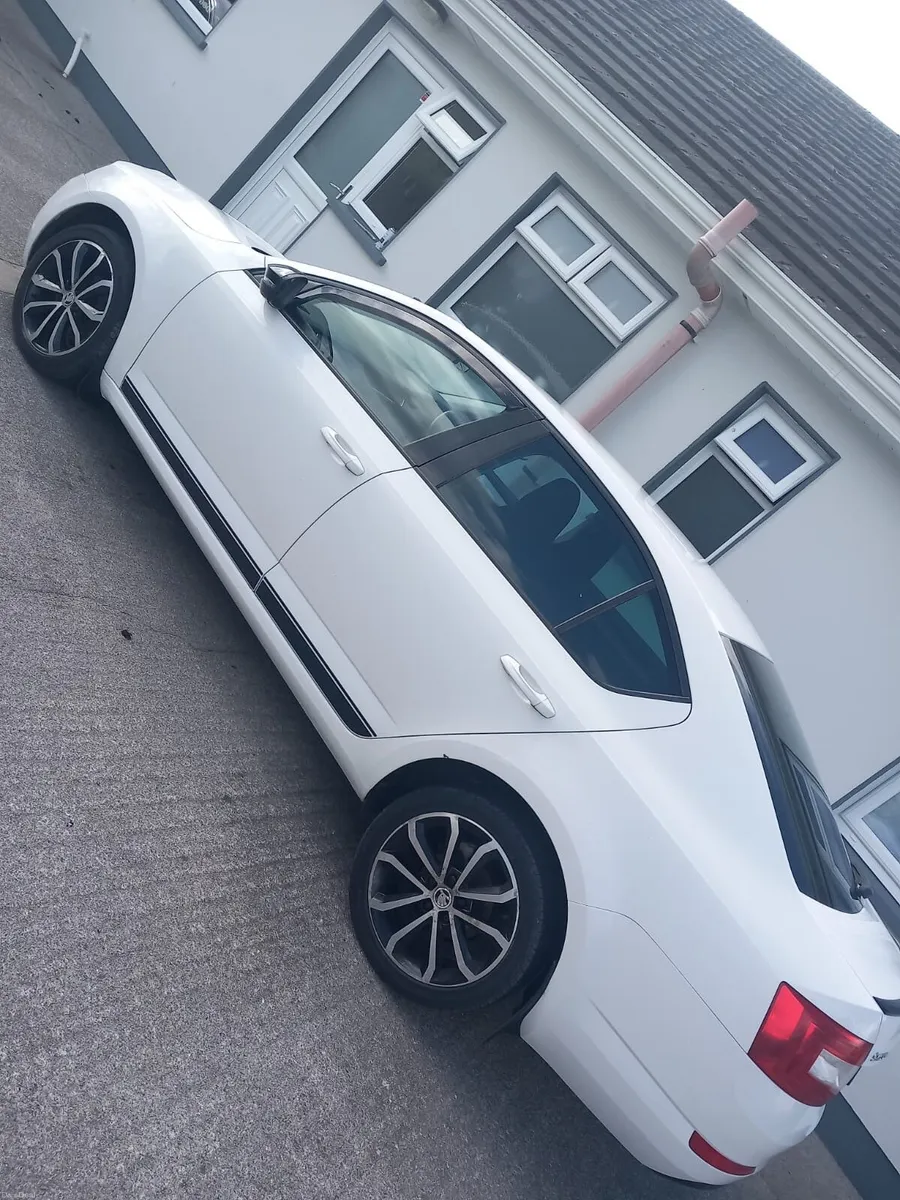 Skoda Octavia 2016 - Image 3