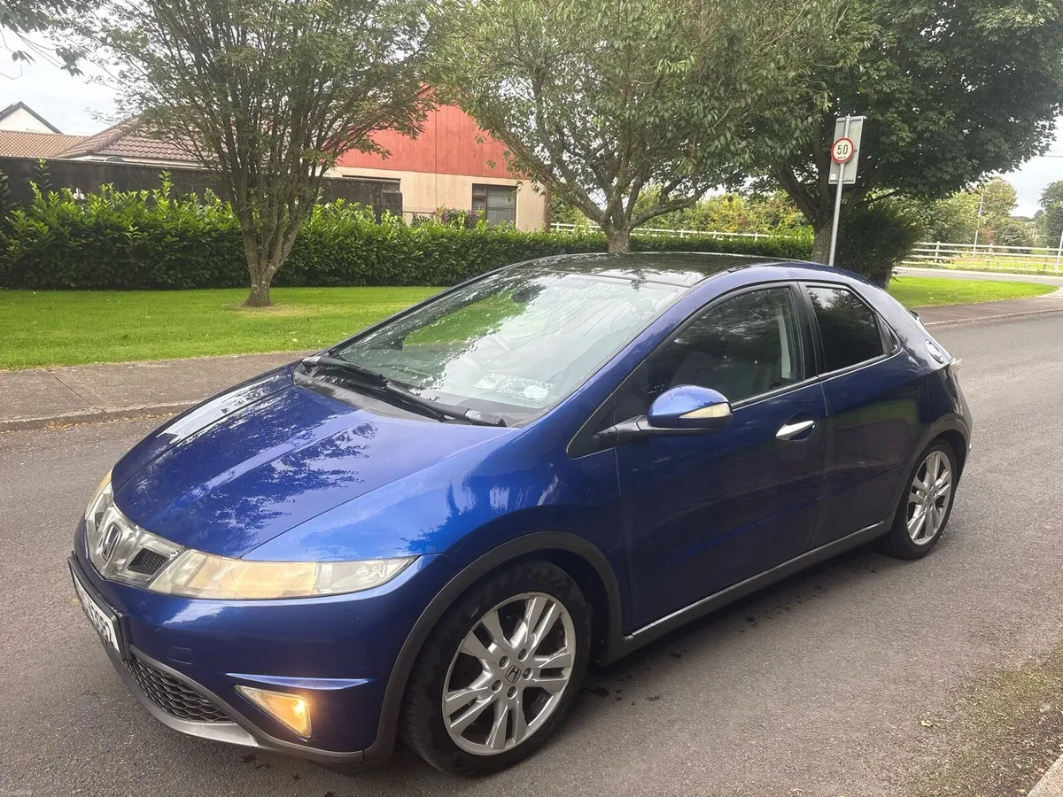 2010 Honda Civic 2.2 CTDI 6 Speed NCT&TAX - Image 1