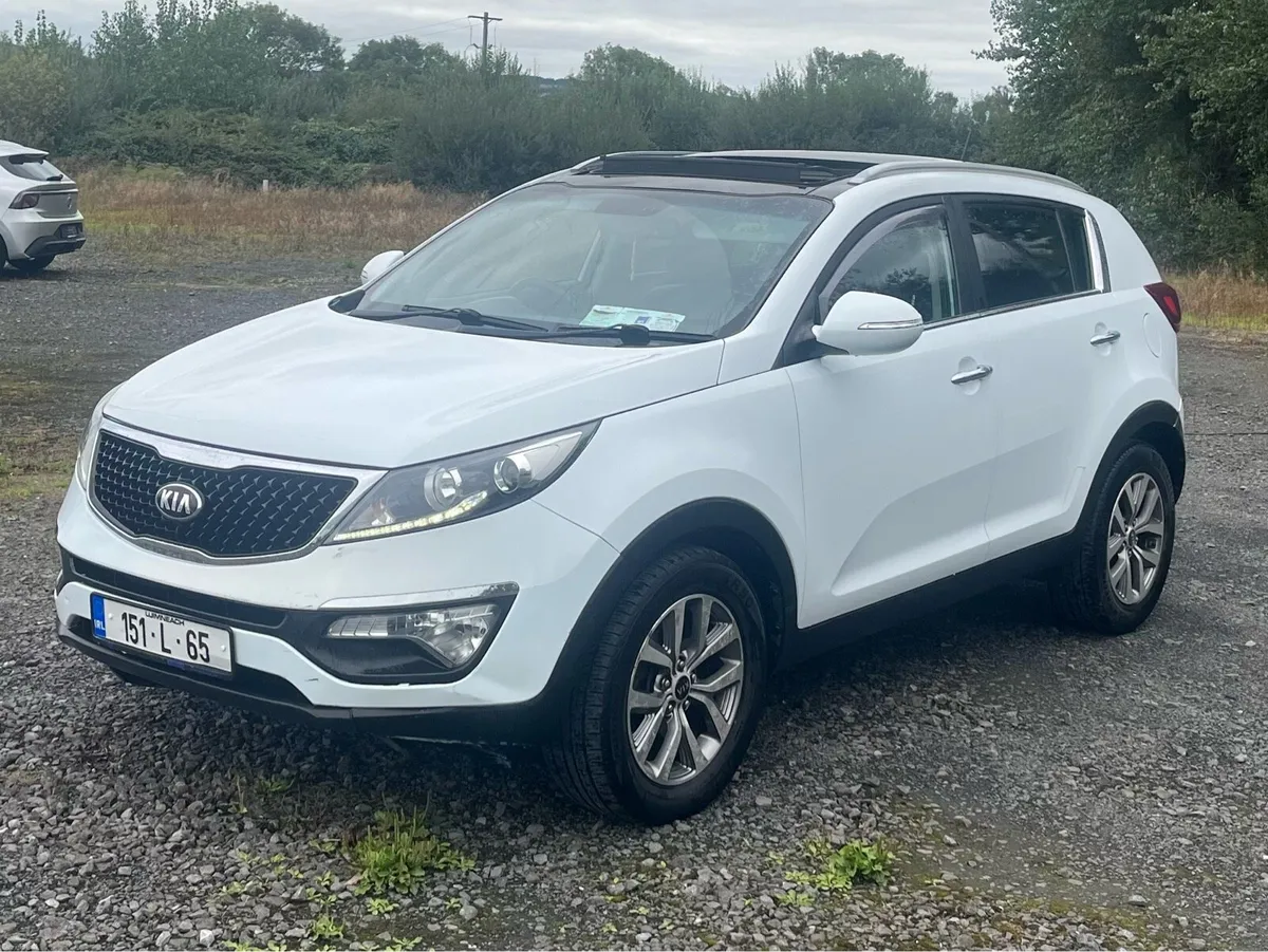 2015 Kia Sportage Pan Roof new nct €4650 - Image 2