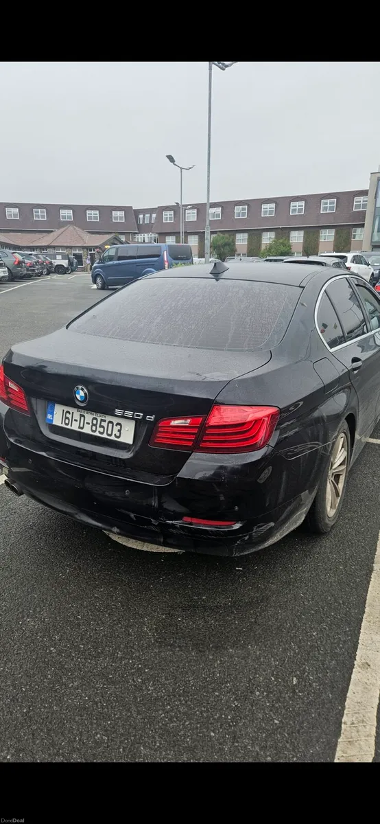 Car - Image 3