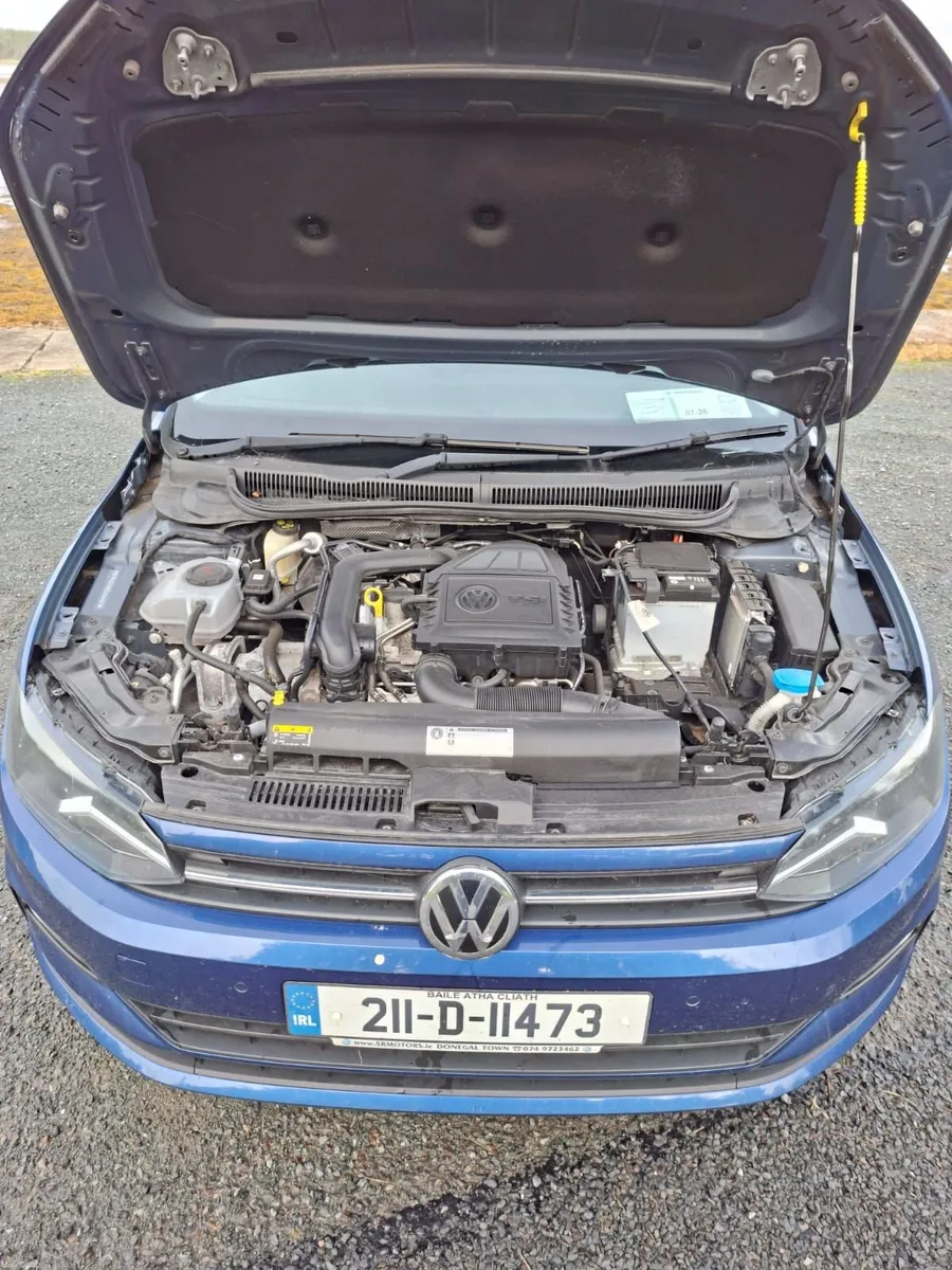 Volkswagen Polo 2021 CL 1TSI automatic - Image 4