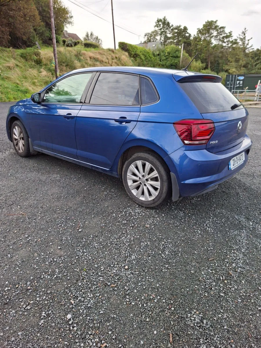 Volkswagen Polo 2021 CL 1TSI automatic - Image 3
