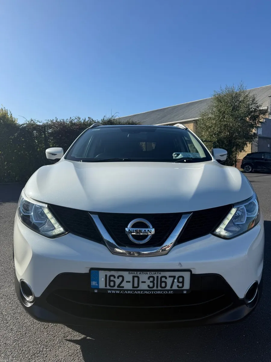 ONLY 73000mil Diesel New NCT WHITE PERL QUASQAI - Image 2