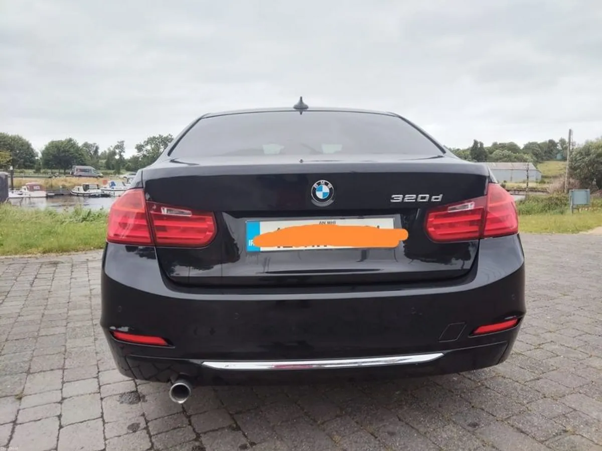 2012 Bmw 3-series - Image 3