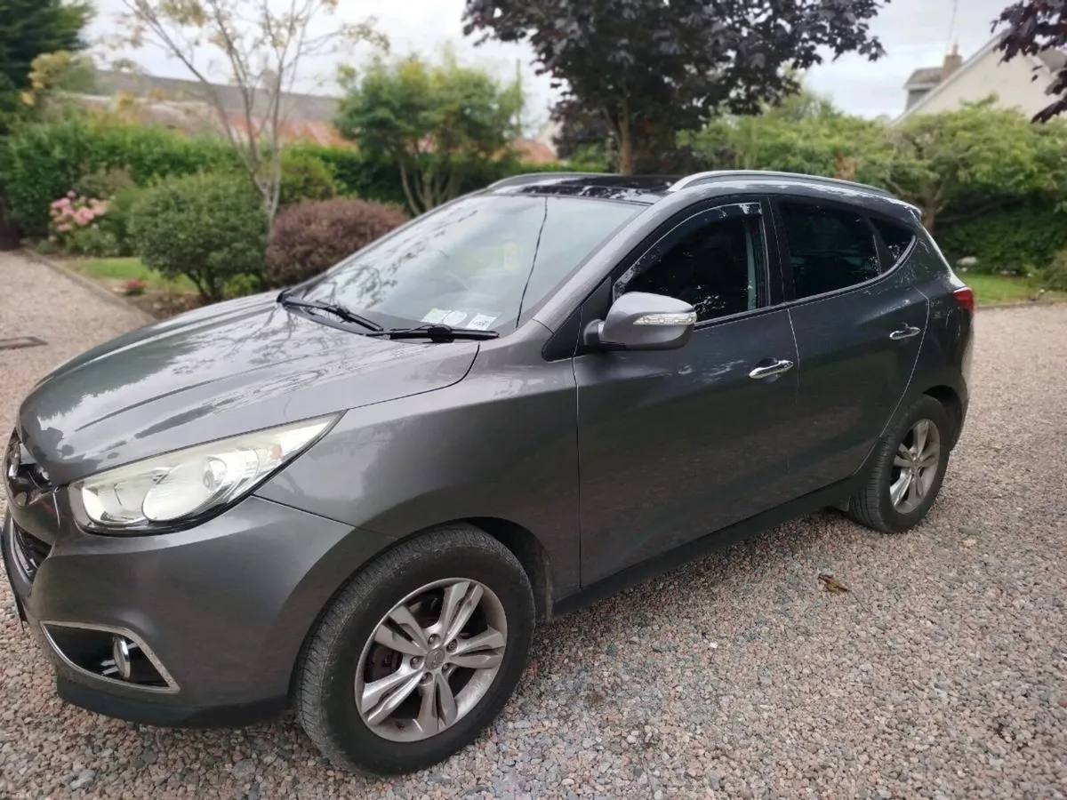 Hyundai ix35 1.7 diesel only 72,000 miles, new nct - Image 3