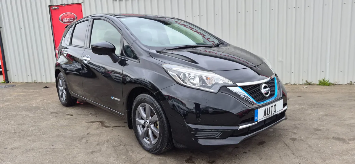 Nissan Note auto hybrid/petrol medalist 1.2e-power - Image 3