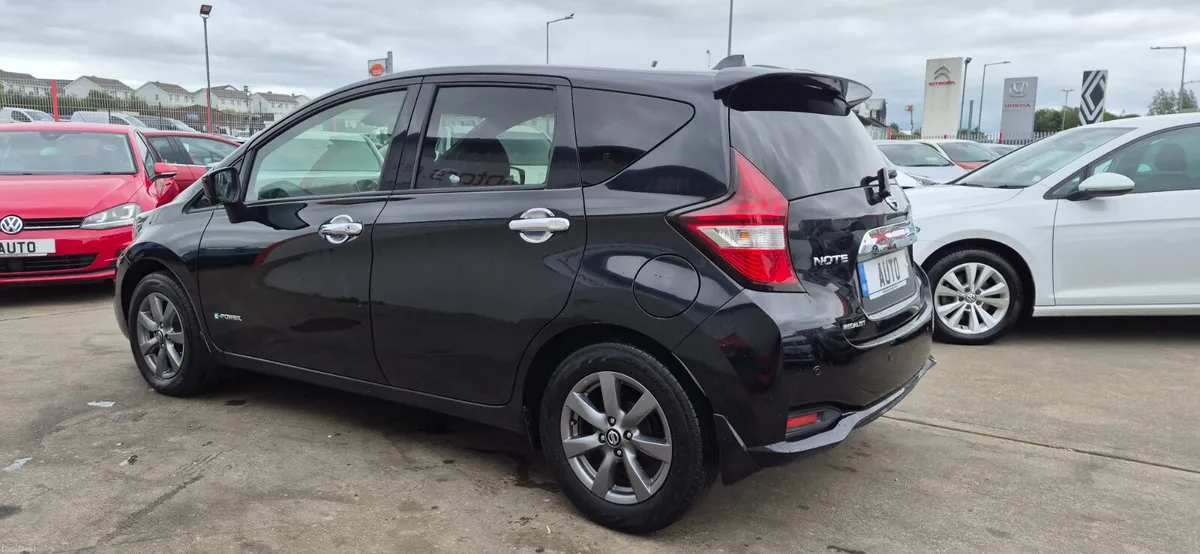 Nissan Note auto hybrid/petrol medalist 1.2e-power - Image 5