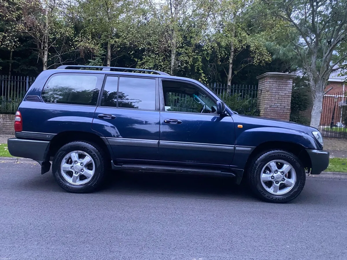 2003 Toyota Landcrusier 4.2 diesel - Image 3