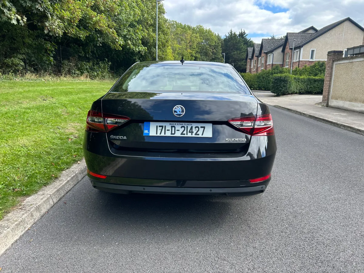 Skoda Superb 2017 AUTOMATIC (NCT 02/27 TAX 11/26) - Image 5