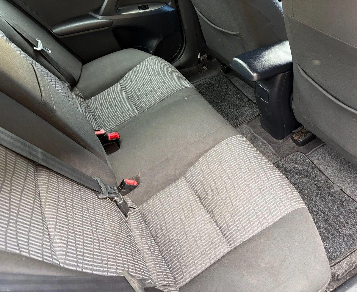 Toyota Avensis 2.0 D-4D NCT 08/27 - Image 6