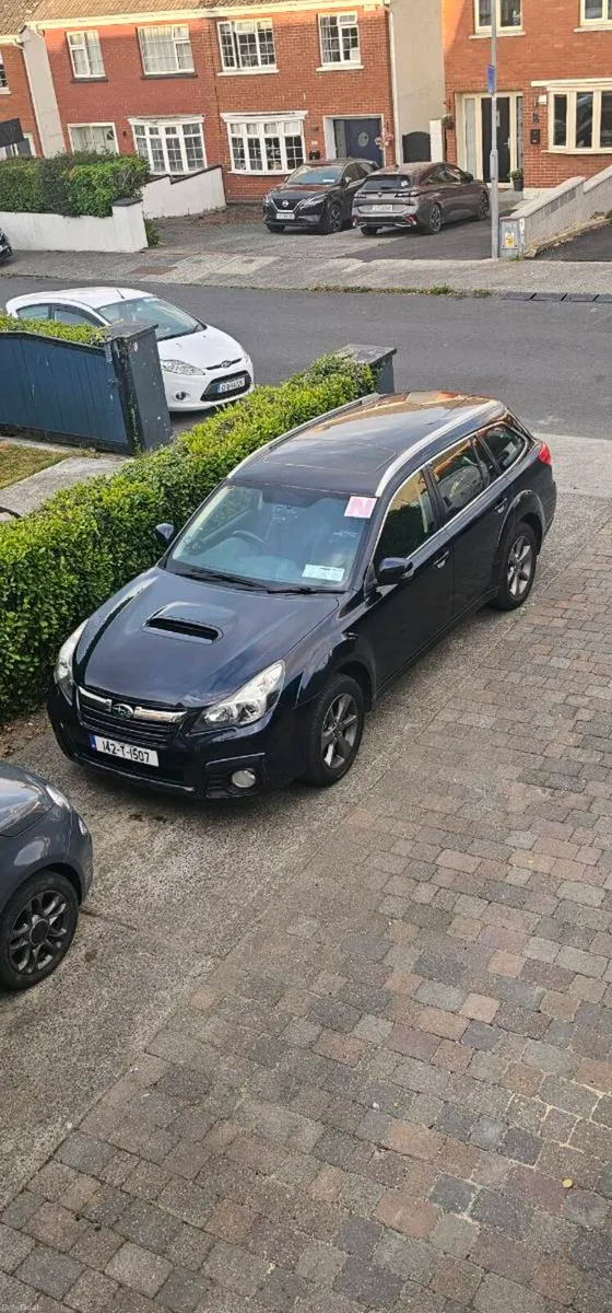 Subaru Outback 2014 - Image 2